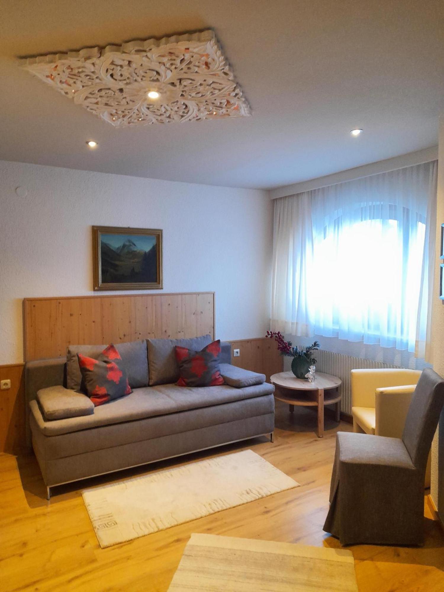 Haus Hamatli Apartment Sankt Anton am Arlberg Exterior photo